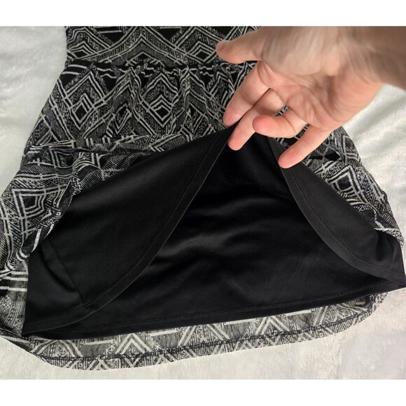 Aztec Print Black and White Strappy Tank Mini Dress Size Medium (7-9) - Picture 4 of 8